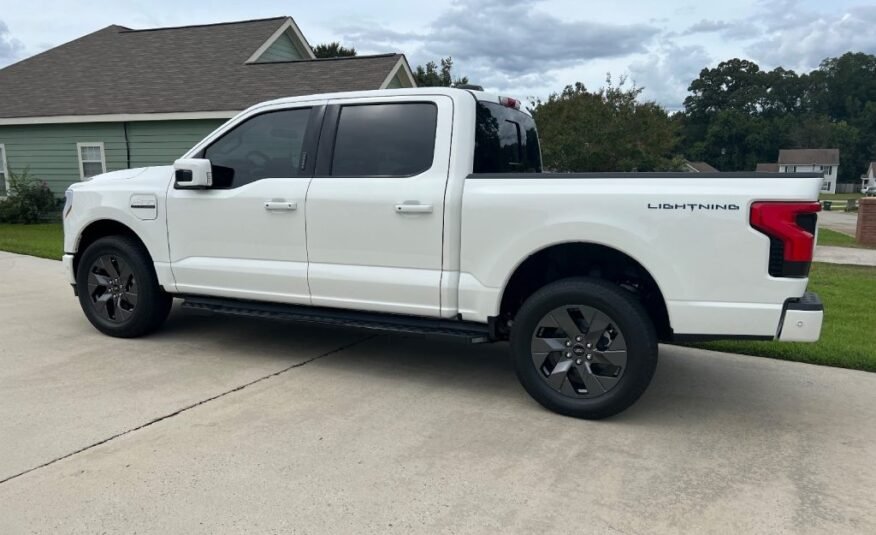 2022 Ford F-150 Lightning